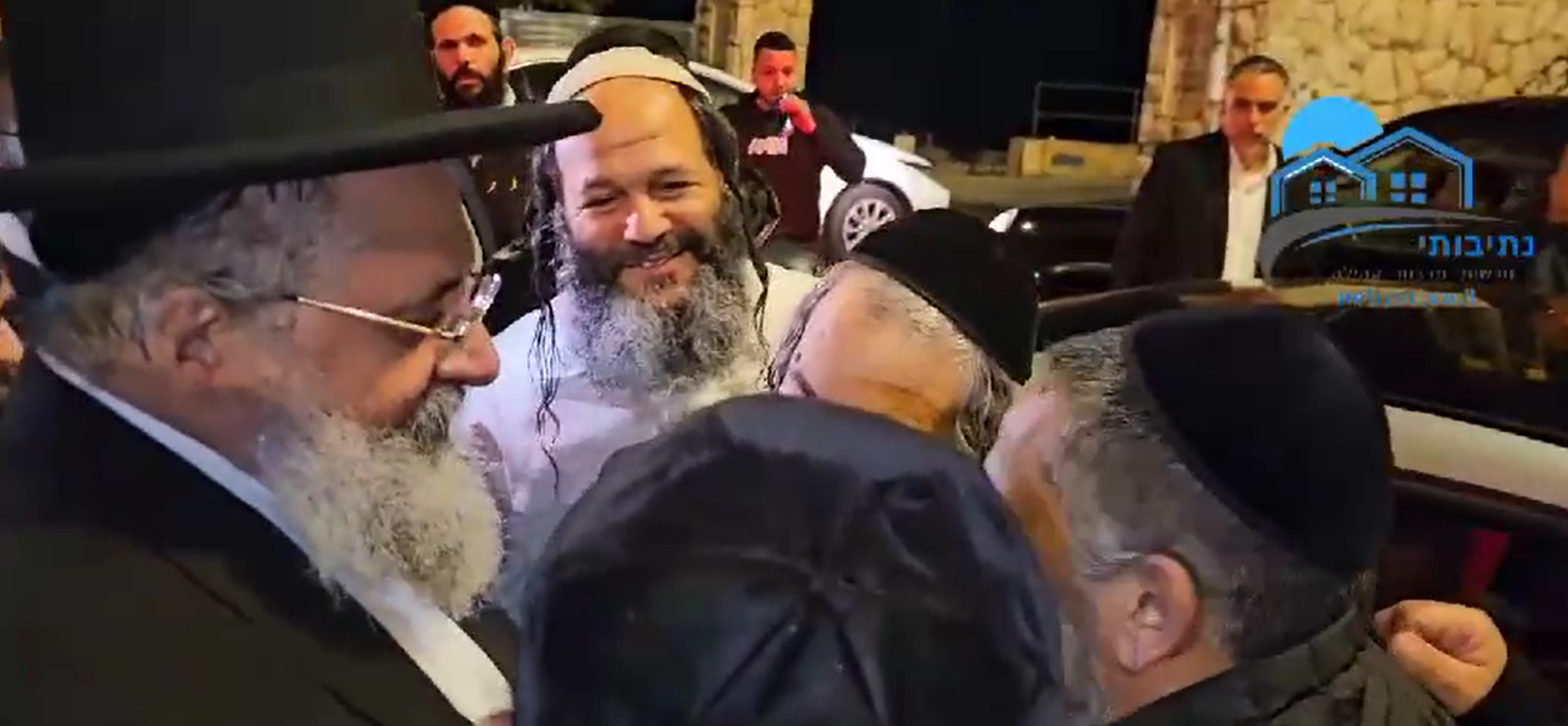 פגישה מרגשת בציון החידא הרב שלום הרוש שליטא נפגש עם מרן החידא שליטא