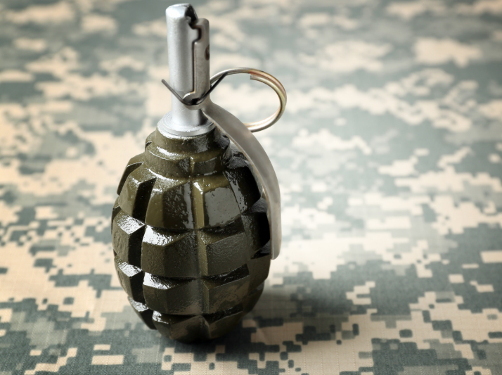 חקירת משטרה בנתיבות: רימון רסס הונח ברכב פרטי – ללא נפגעים