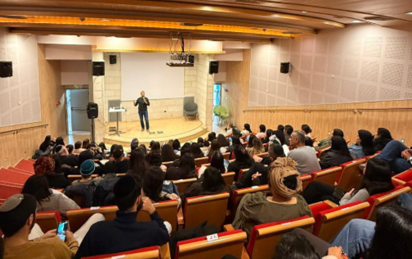 פברואר יוצא מן הכלל בנתיבות: חודש של מפגשים שמקרבים לבבות