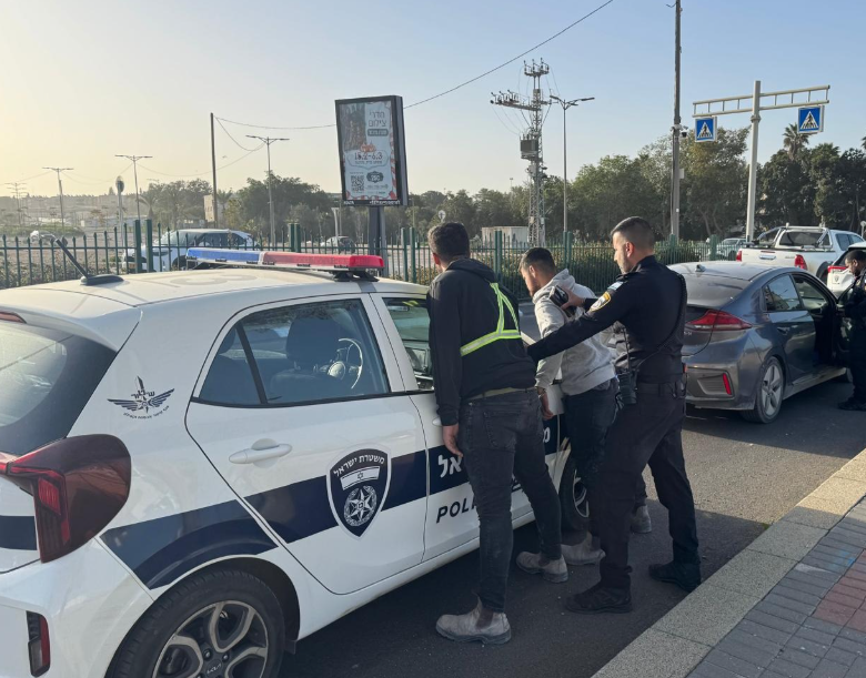 פעילות משטרתית בשכונת נווה שרון נתיבות