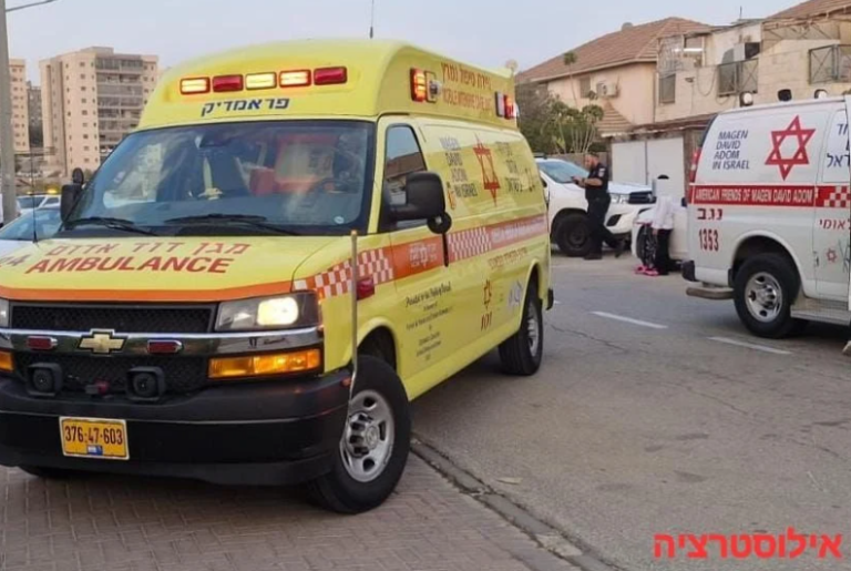 כוחות מד״א בזירת פגיעת תינוק בנתיבות