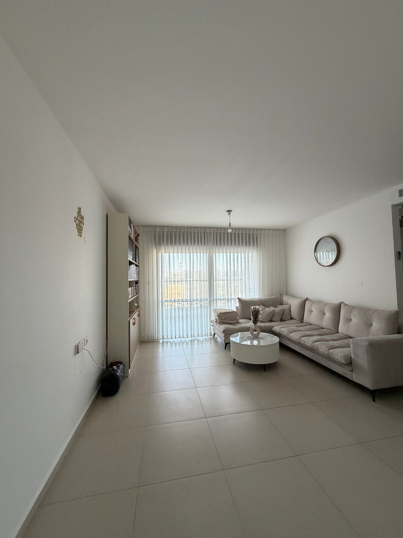 להשכרה דירת 4 חד בשכונת החורש