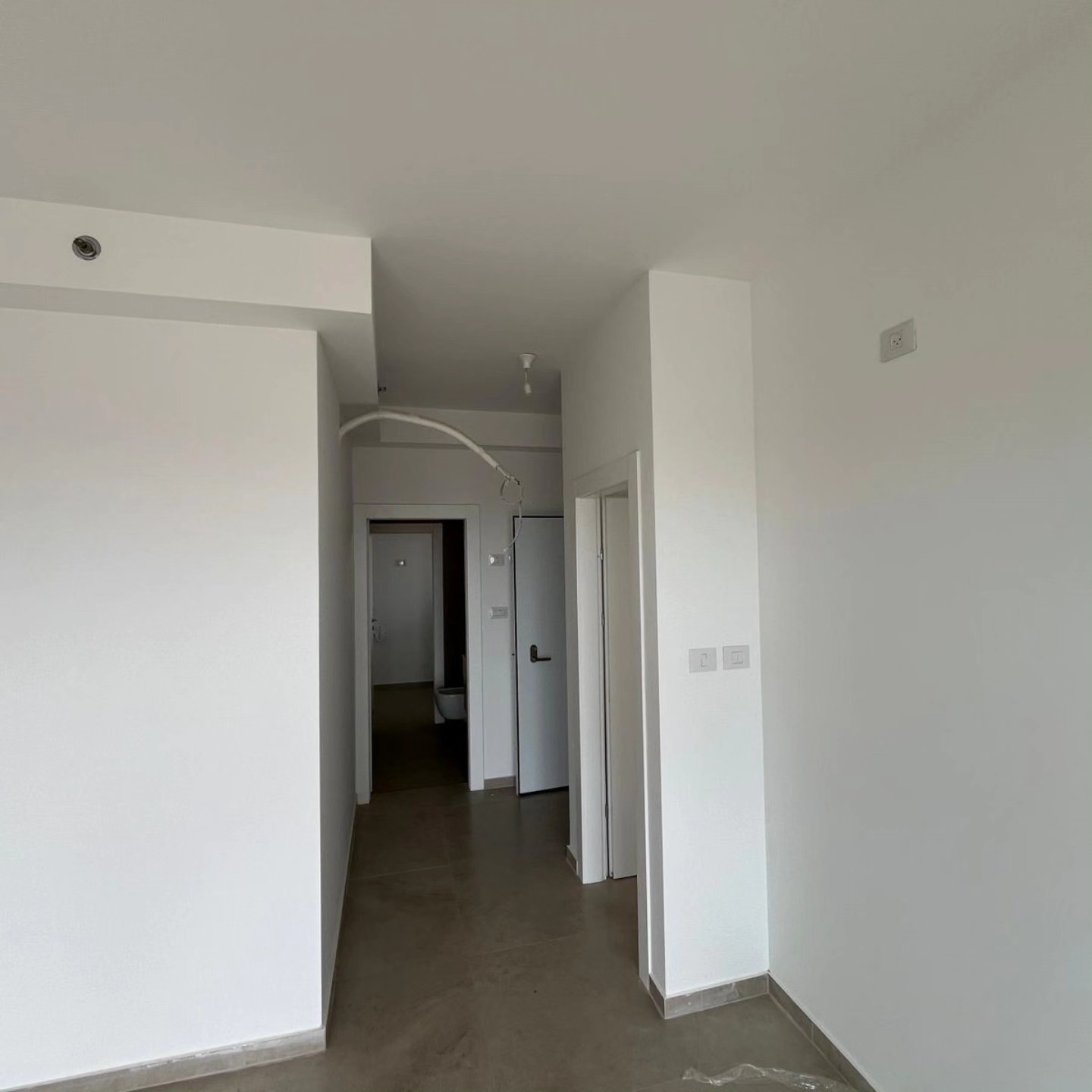 להשכרה דירת 3 חדרים נווה שרון נתיבות