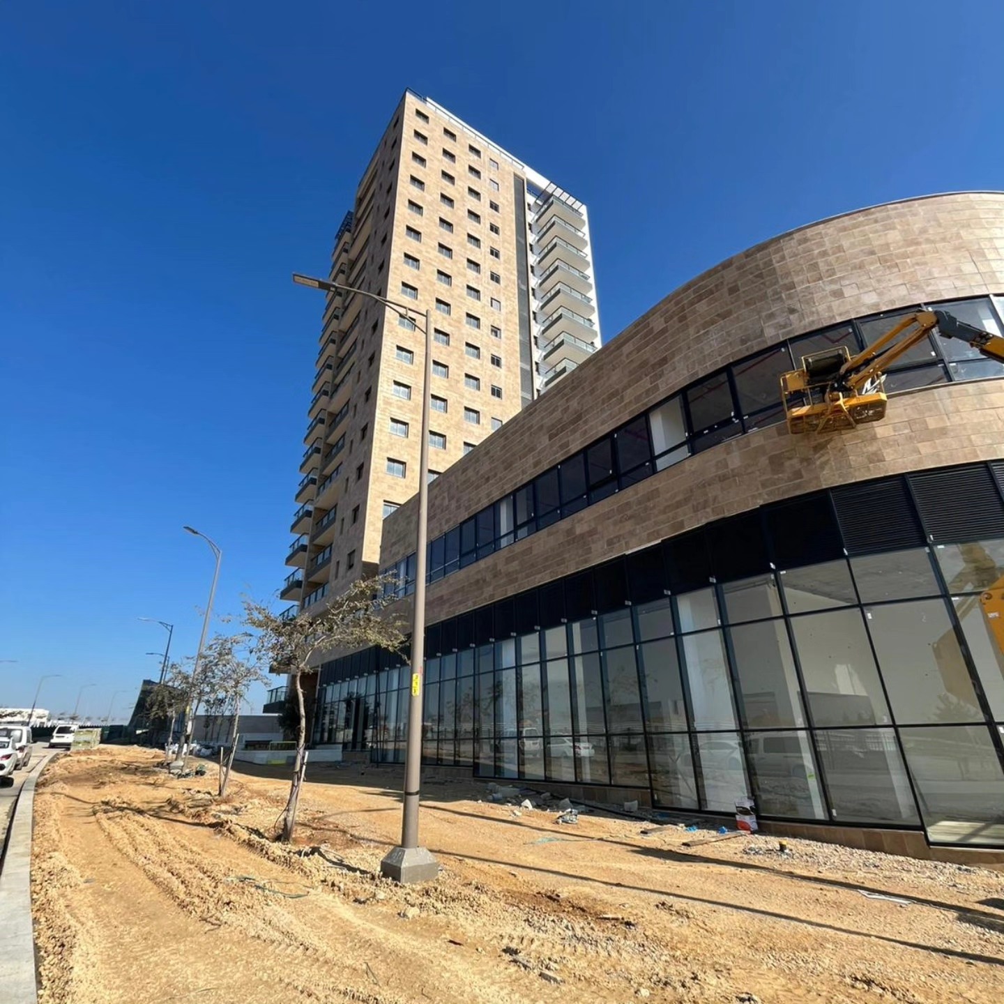 להשכרה דירת 3 חדרים נווה שרון נתיבות