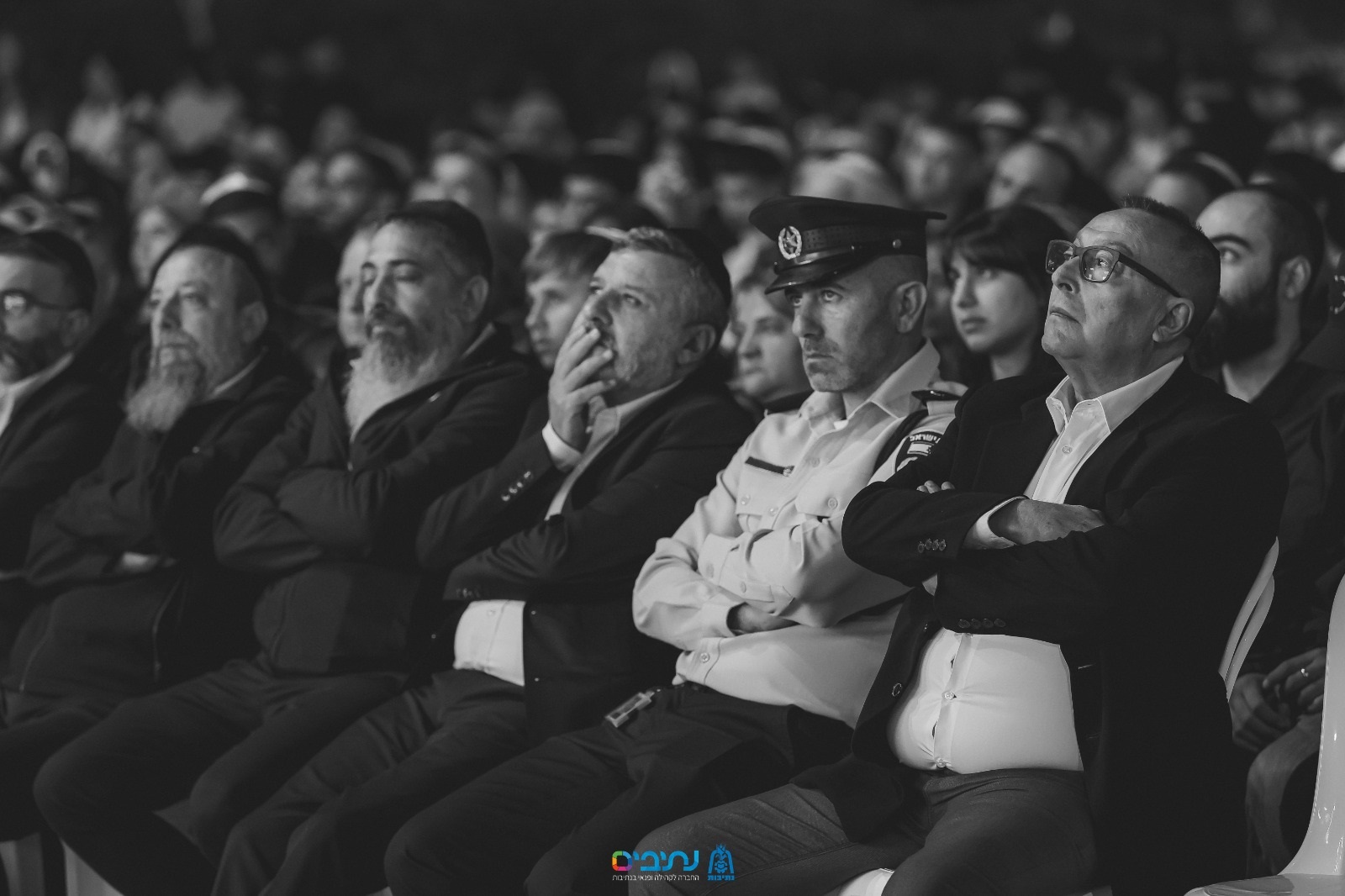 נתיבות זוכרת ומתאחדת: אלפי תושבים בטקס יום הזיכרון העירוני