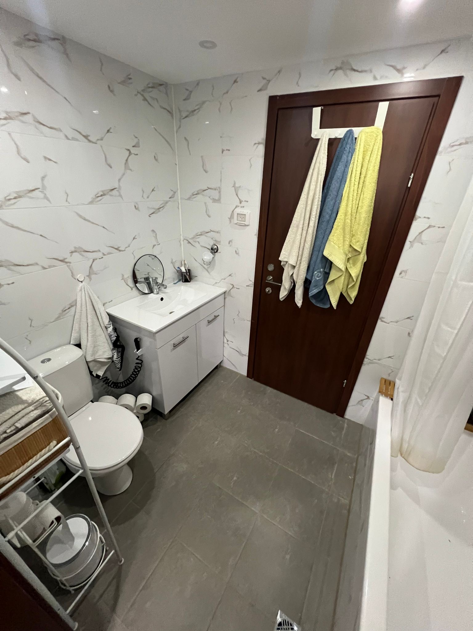 למכירה דירת 5 חד מרווחת קומה 1 בנווה שרון