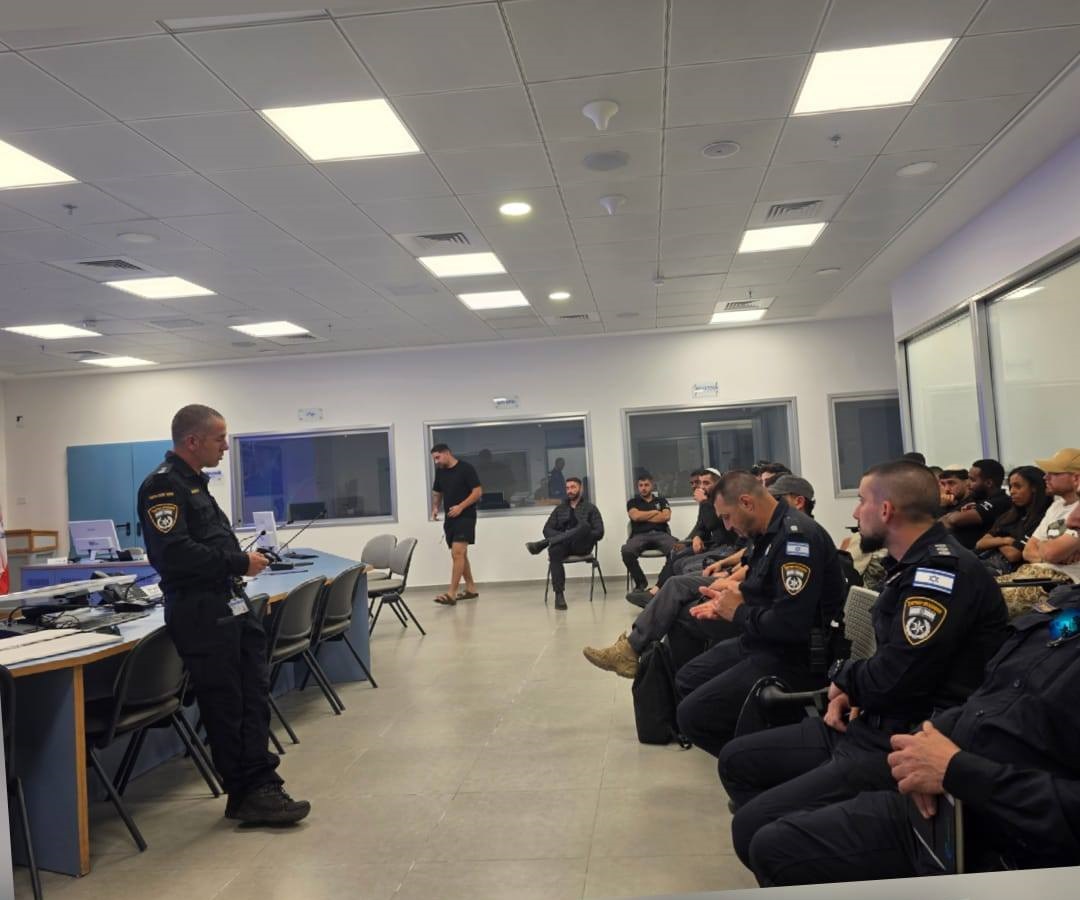 שיתוף פעולה למען ביטחון תושבי נתיבות: מפגש מקצועי בין המשטרה ליחידת אופ״ק