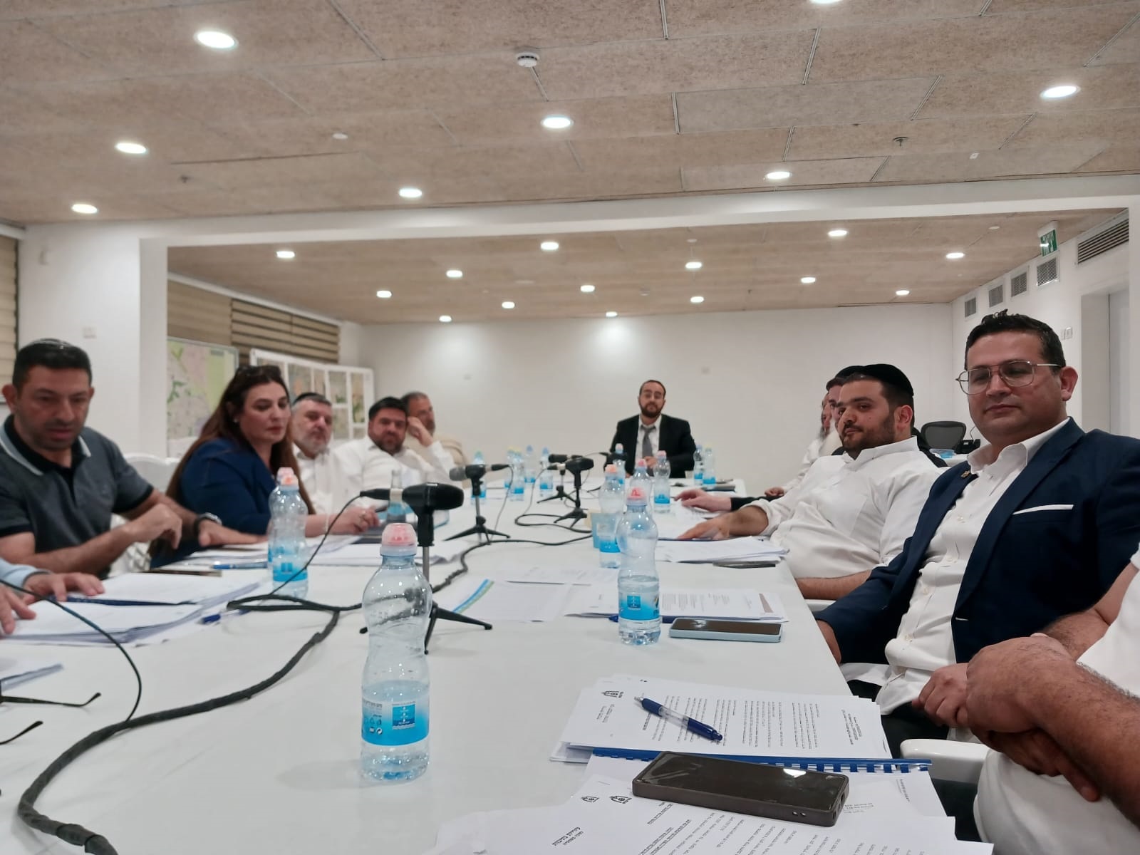 ישיבת מועצה סוערת בנתיבות: היטל השמירה אושר, ההכרעה על ההנחות בארנונה נדחתה