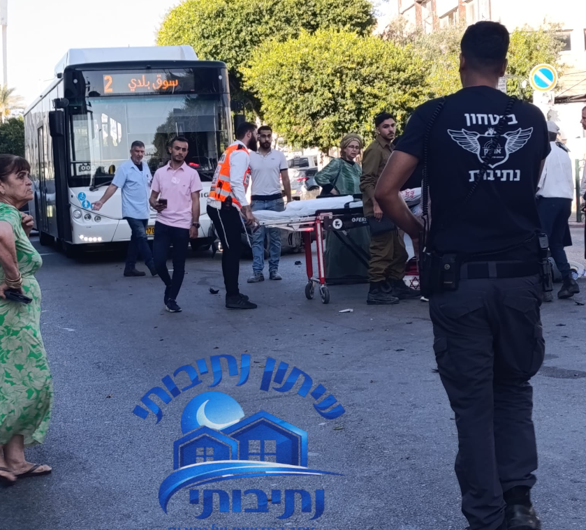 תאונת דרכים בנתיבותלפני זמן קצר התקבל דיווח על תאונת דרכים בין אוטובוס לרוכב קטנוע ברחוב שדרות ירושלים בנתיבות.