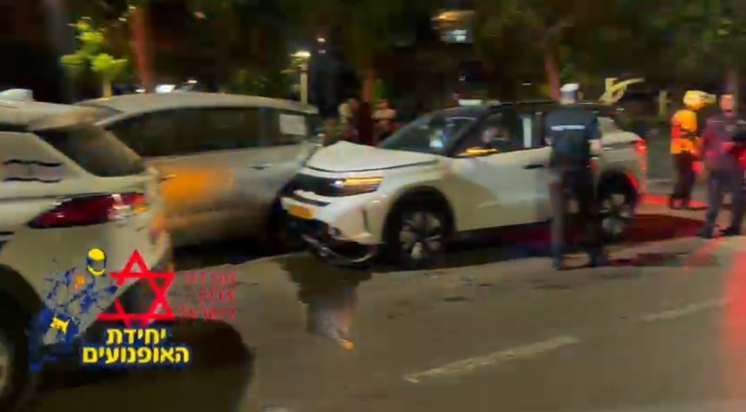 תאונת דרכים הלילה בנתיבות: שלושה נפגעים פונו לבית החולים