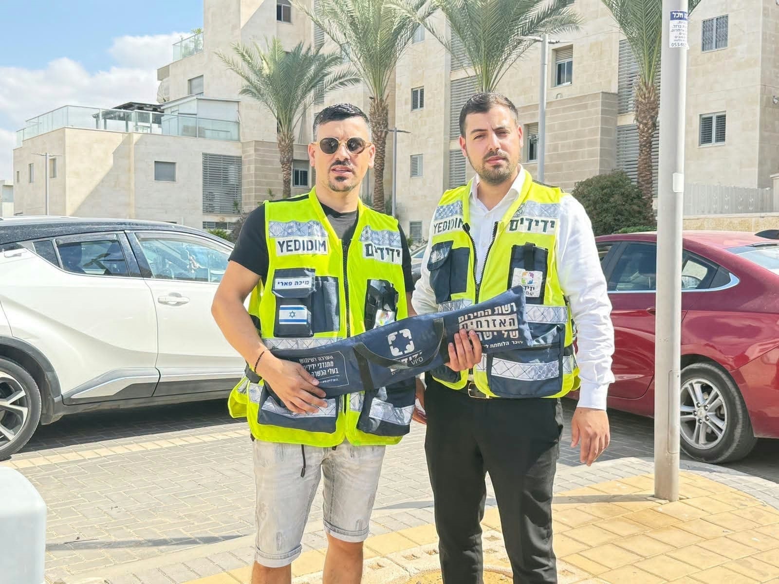 נתיבות: תינוק ננעל בשגגה ברכב – מתנדבי ידידים חילצו אותו בשלום